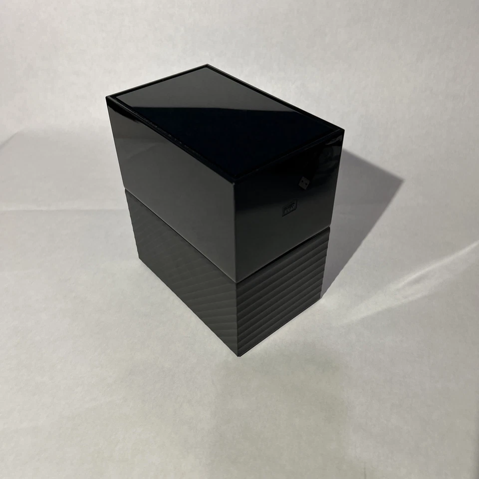 Western Digital WDBFBE0160JBK-00 My Book Duo 16TB (2x8TB) External HD TESTED - Image 2 of 4