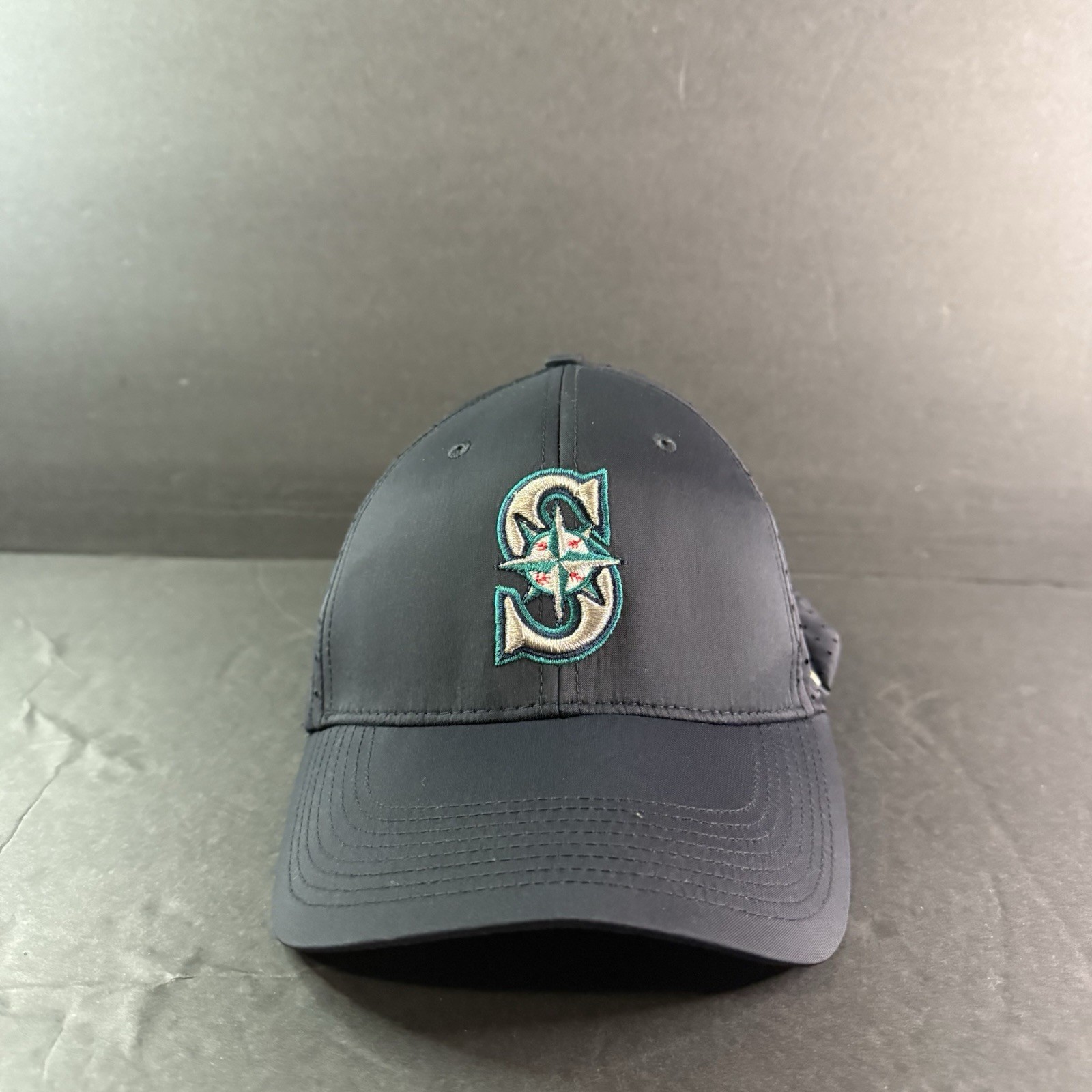 Nike Dri-Fit Seattle Mariners Adjustable Strap Hat Cap