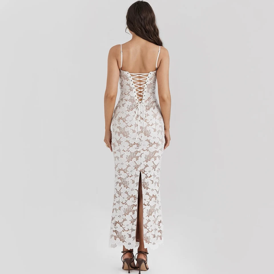 Платье макси Mathilde - белое на шнуровке с цветочной вышивкой - Изображение 4 из 4