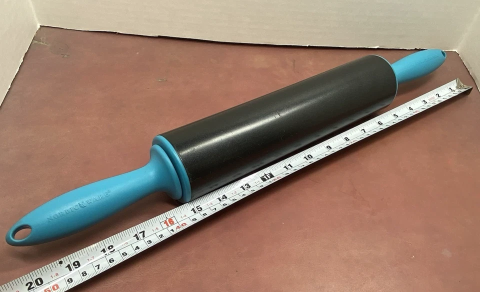 Nordic Ware 10 inch Non-Stick Heavy Rolling Pin Professional Baking Made In USA - Image 4 of 4