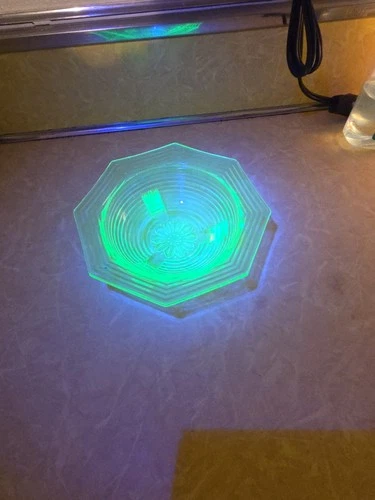 URANIUM USA GLASS KING TUT OCTAGONAL VINTAGE DEPRESSION SERVING BOWL