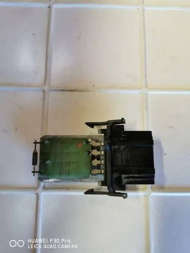 VW POLO 6N2 Blower Fan Relay 3131090055 1.60 Petrol 92kw 1995 21036211