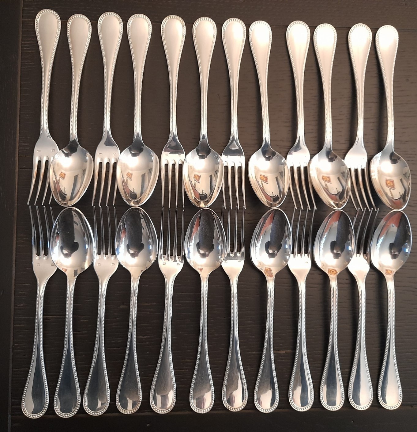Couverts Orfèvrerie de France Perles en métal argenté 60g pour table de prestige - 3