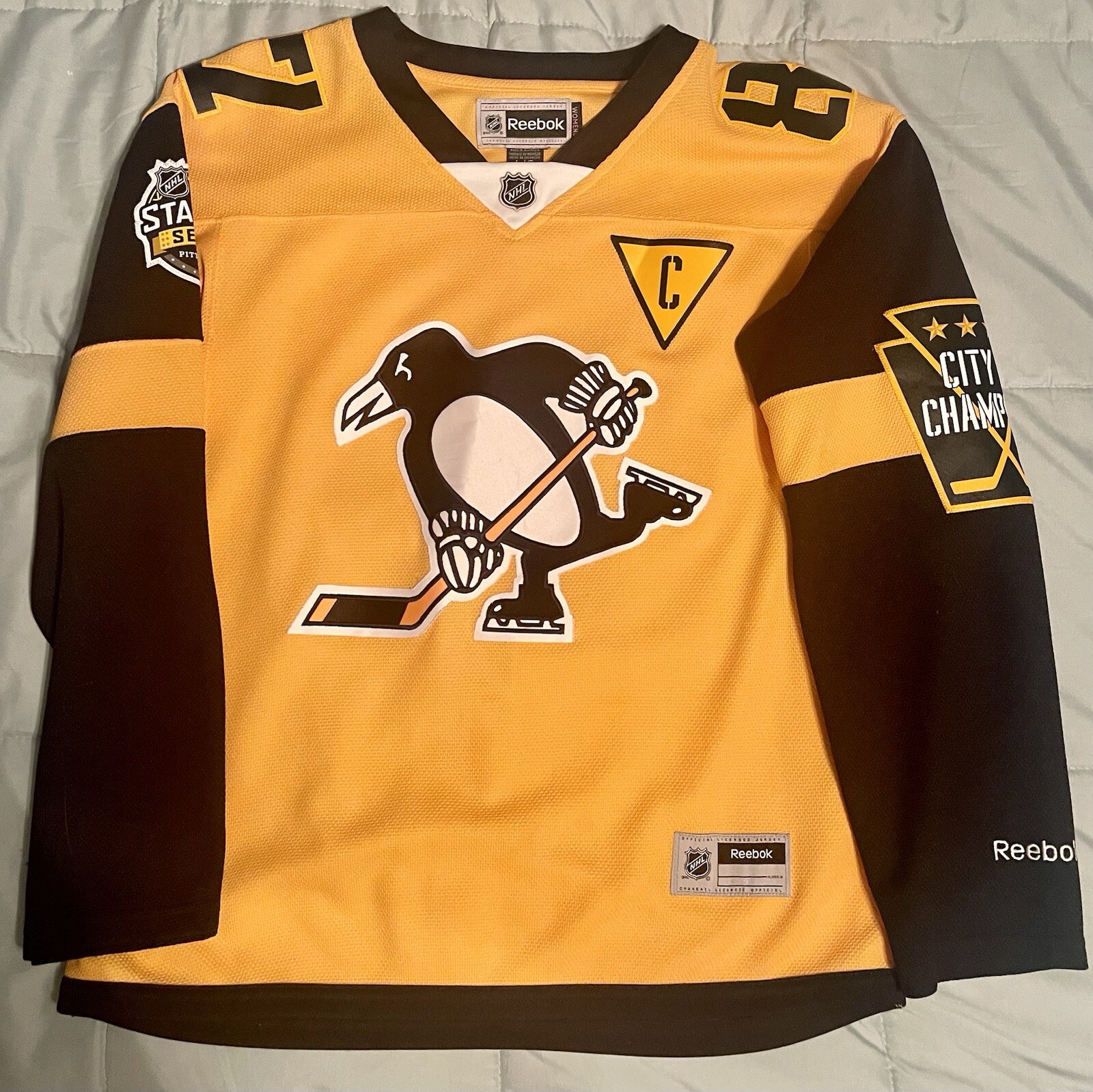 Pens Crosby Jersey Womens Stadium Series 2017 Medium Jersey Penguins NHL Hockey-image
