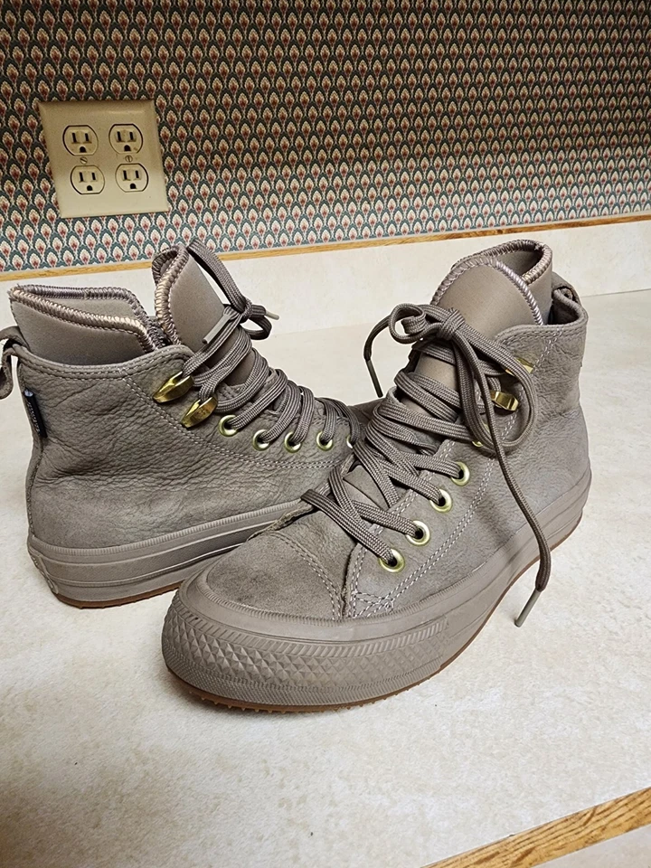 Chuck Taylor All Star Impermeable Nubuck Bota Alta Mujer Talla 5.5 Beige Gris Foto 2 de 4