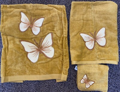 NWT Vintage Sears '80s 3pc Aztec Gold Applied Butterfly Towel Set