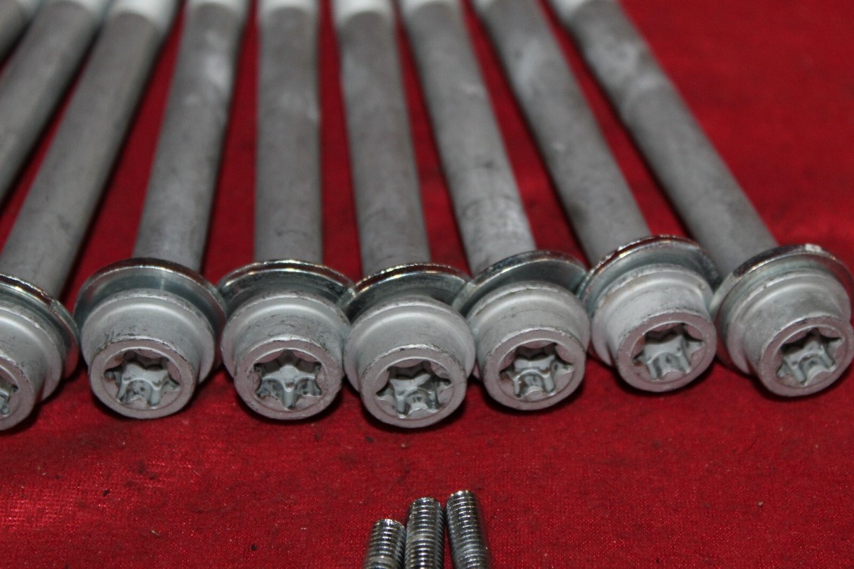 【taku】パーツ各種 LT80 LT 80 TITANIUM Cylinder Head Studs LT-80 Quadsport