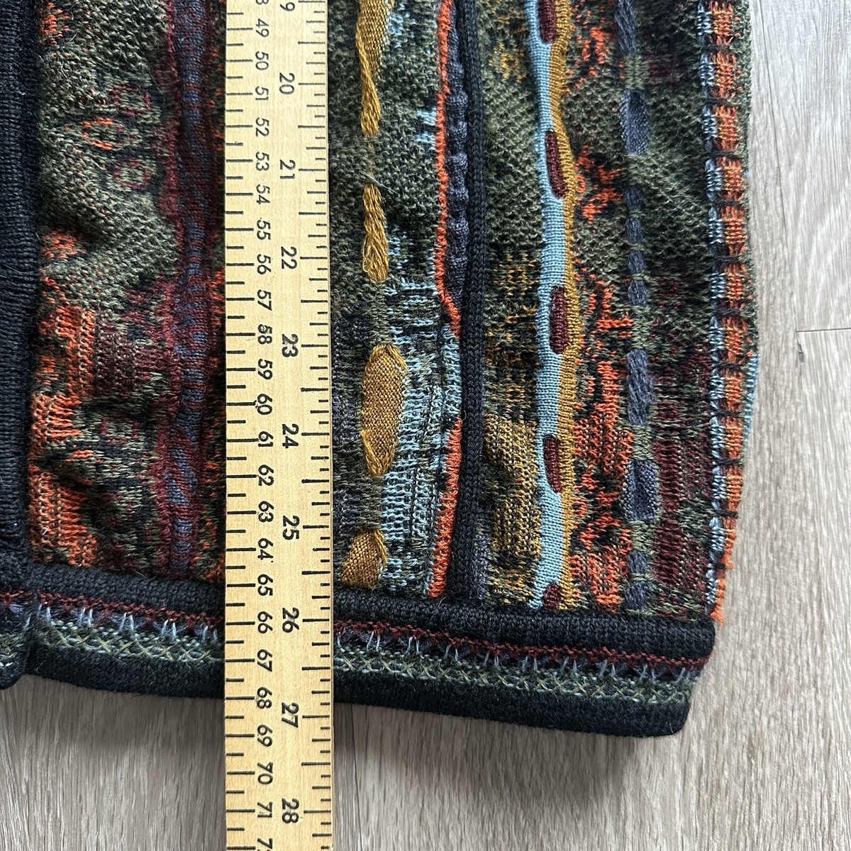 Vintage Coogi Sweater Cardigan 3D Knit Size Small Flower Vintage Coogi Sweater Cardigan 3D Knit Size Small Flower