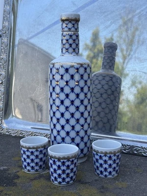 Lomonosov (Lomonossow) Porzellanmanufaktur Sankt Petersburg Flasche 3 Becher - Bild 1 von 4