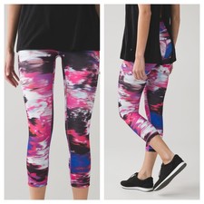 Lululemon Womens Size 6 Wunder Under High Rise Crop Leggings Colorful Stretch