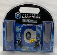 Nintendo Gamecube Sakar AM/FM CASSETTE PLAYER with Headphones And Speakers New