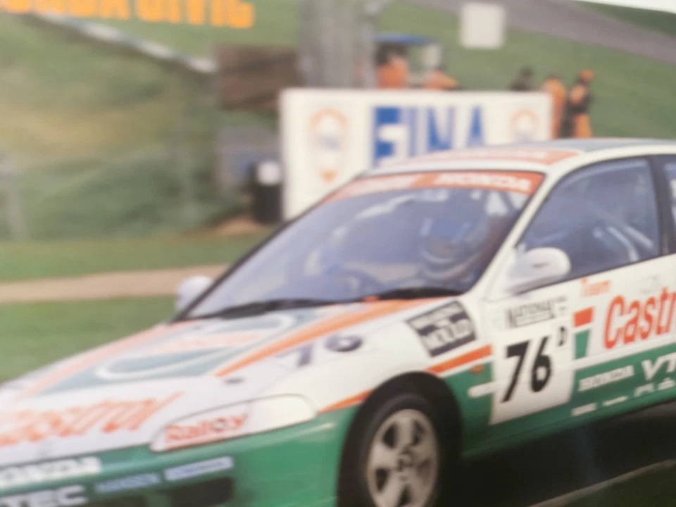 Hasegawa 20284 1/24 Scale Model Car Kit Team Castrol Honda Civic VTi EG6 - Immagine 3 di 4