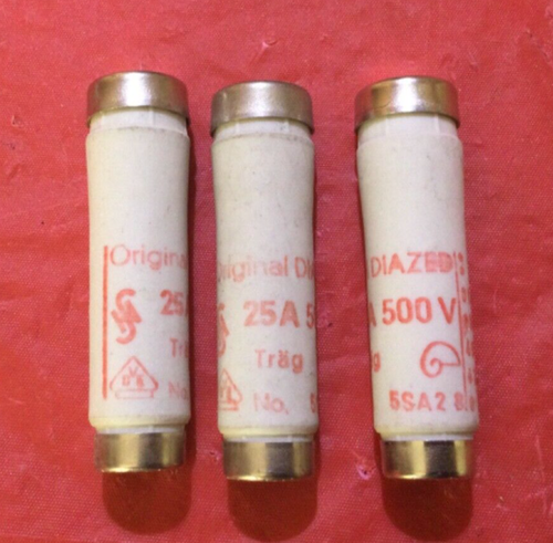 DIAZED 5SA28 Bottle Fuses 25A 500V (Box of 22 Fuses) - Picture 2 of 2