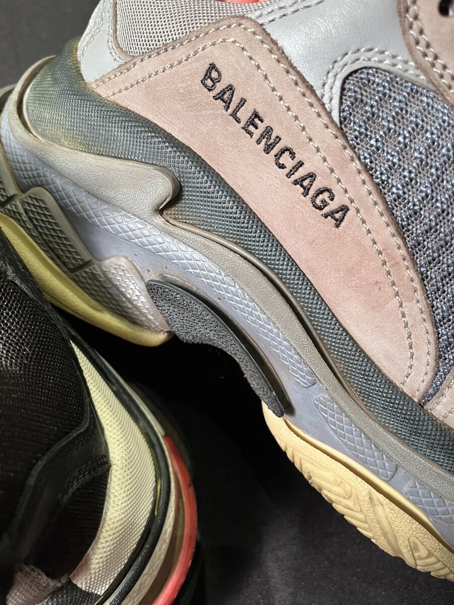 BALENCIAGA FAMOUS TRIPLE S SNEAKERS SHOES ADDS HEIGHT SIZE BALENCIAGA FAMOUS TRIPLE S SNEAKERS SHOES ADDS HEIGHT SIZE