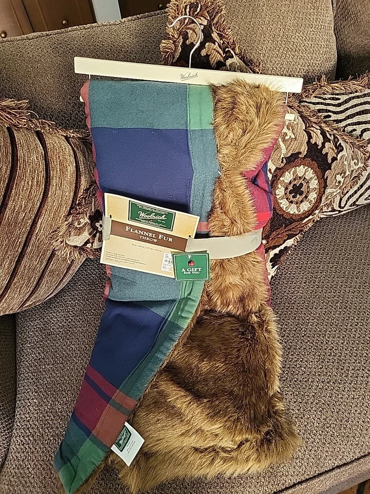 Target Woolrich Outdoor Fannel Fur Cozy Throw Blanket Green Blue Red - Image 3 of 4