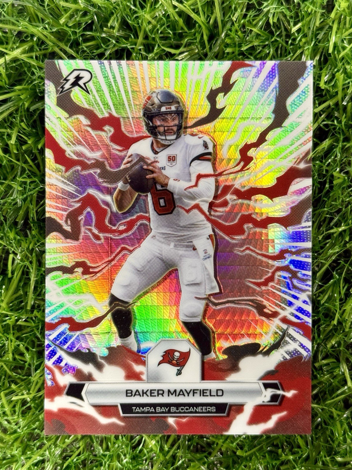 New 2025 Topps Resurgence Baker Mayfield #93 Tampa Bay Buccaneers QB NFL Hyper
