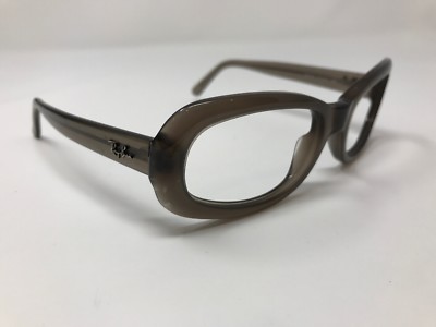 Vintage looking women\'s Ray-Ban sunglasses Like new Black frames Rituals\