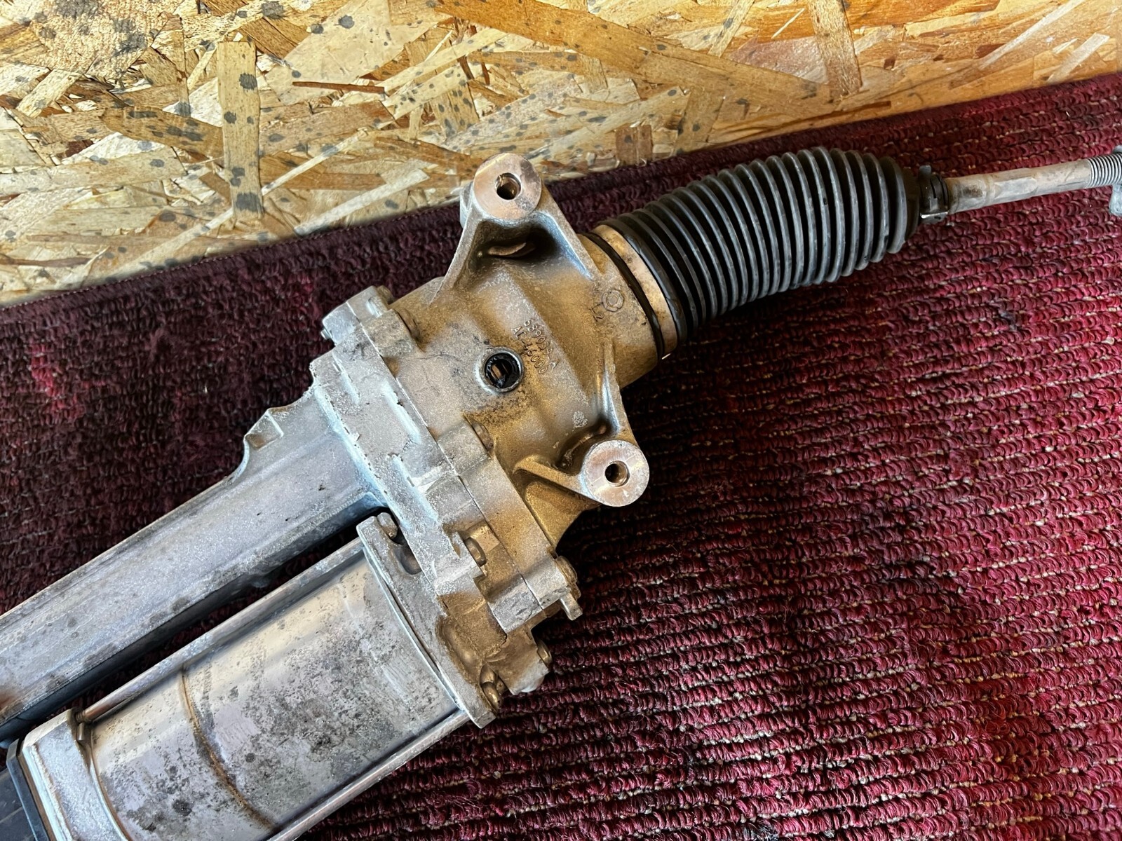 BMW F30 F36 F32 ELECTRIC POWER STEERING RACK AND PINION GEAR ASSEMBLY