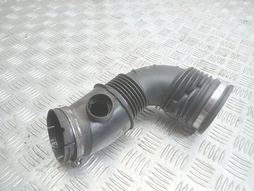 Opel Insignia A 2015 Diesel 103kW Ansaugrohr Ansaugschlauch Turbolader UST102705