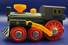 BRIO Wooden Steam Locomotive Train Engine Black Red Yellow Magnetic Toy 2S173BD