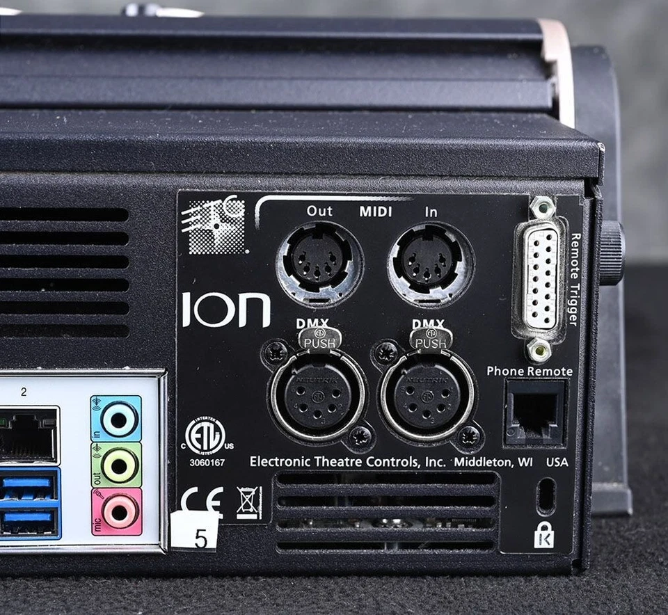 ETC ION Lighting Console P/N 4310A1112 with two 2x20 Fader Wings P/N 4310A1003 - Image 4 of 4