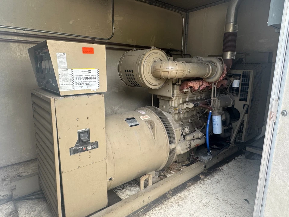 Generador Diesel Cummins 170kW - Cerrado, Sonido Atenuado, Trifásico 208/120V - Foto 4 de 4