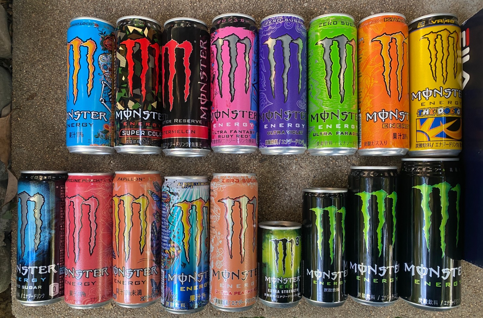 MONSTER JAPAN latas x17 vacías SELLADAS inc. 2024 PAPILLON VR46 Kiwi ¡SIN CAFEÍNA!