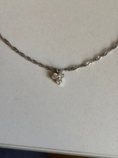 Filigrane PURELEI „Mahina Club“ Kette – Silber-Look mit Herz/Blüten-Anhänger