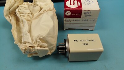 NEW ** SIGMA 5R0-2500-CDS-SIL RELAY MADE FOR A SOCKET 