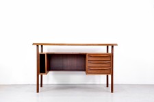 Scrivania italiana di modernariato in teak. Vintage retrò Scandi stile