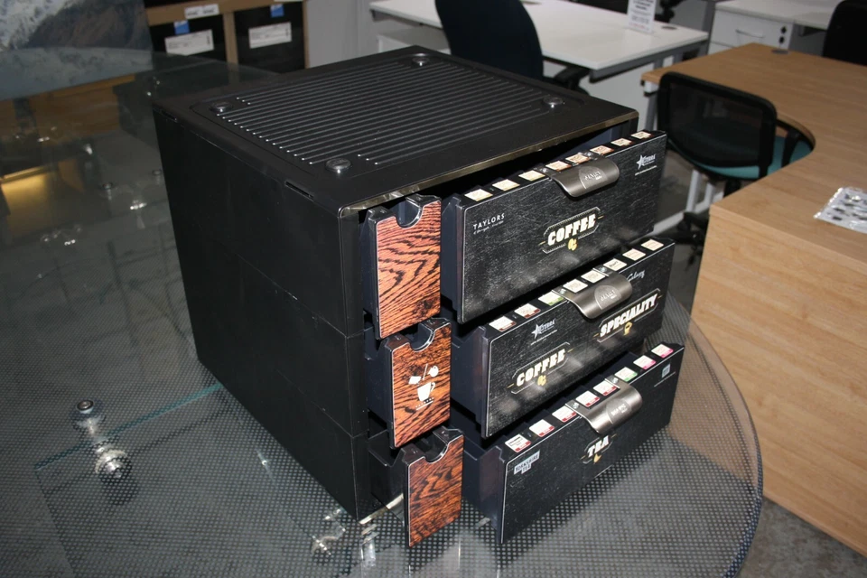 Comerciante de cafetería Flavia con soporte para tazas - nuevo Foto 2 de 4