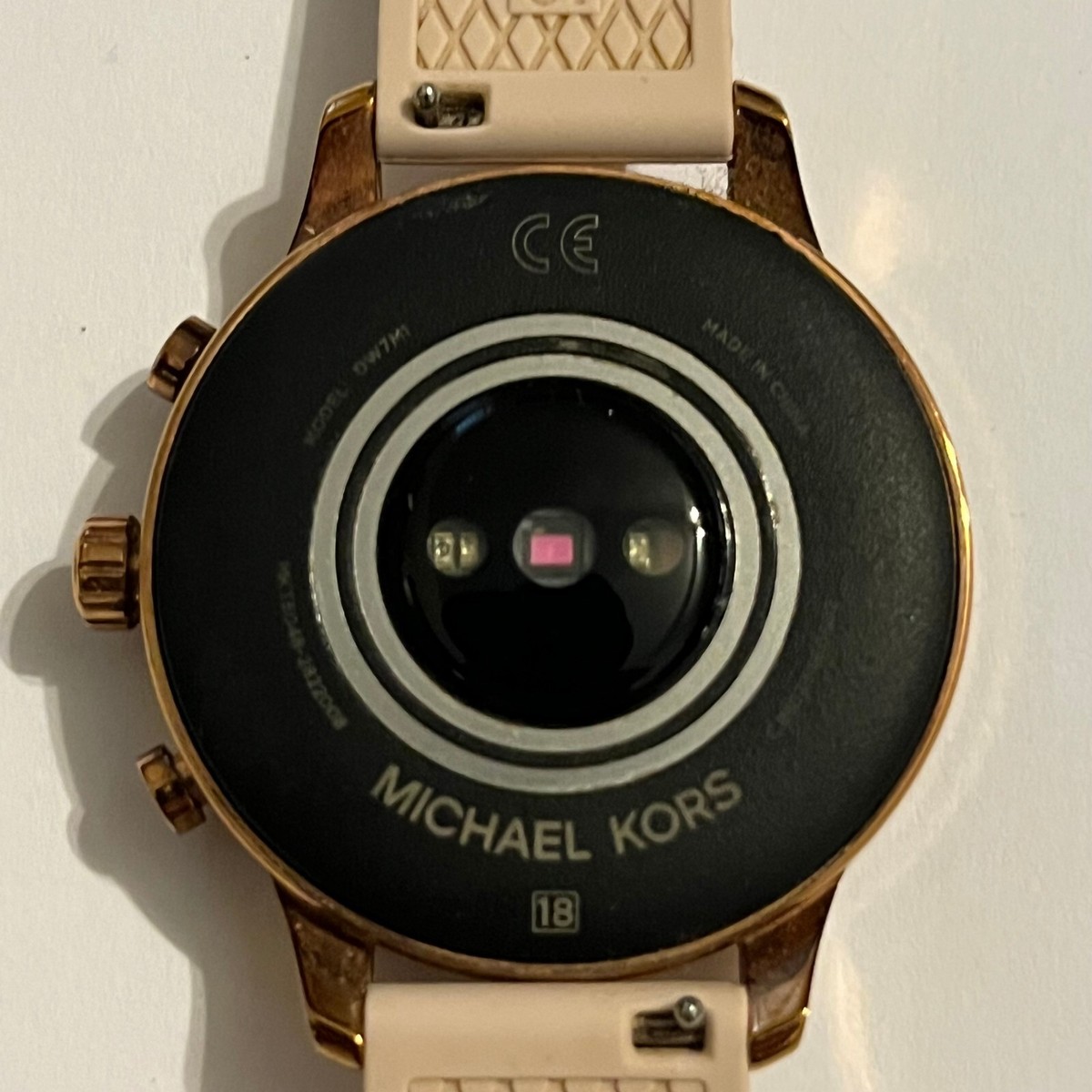 マイケルコースDW7M1 Michael Kors Access Gen 4 41mm Smart Watch DW7M1 Rose Gold