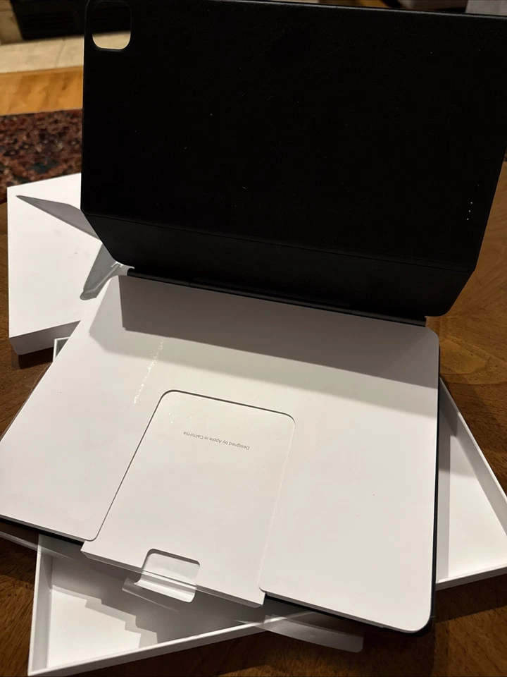 Apple Magic Keyboard for iPad Pro 12.9" Black MJQK3LL/A 3rd 4th 5th 6th Gen - Image 4 of 4