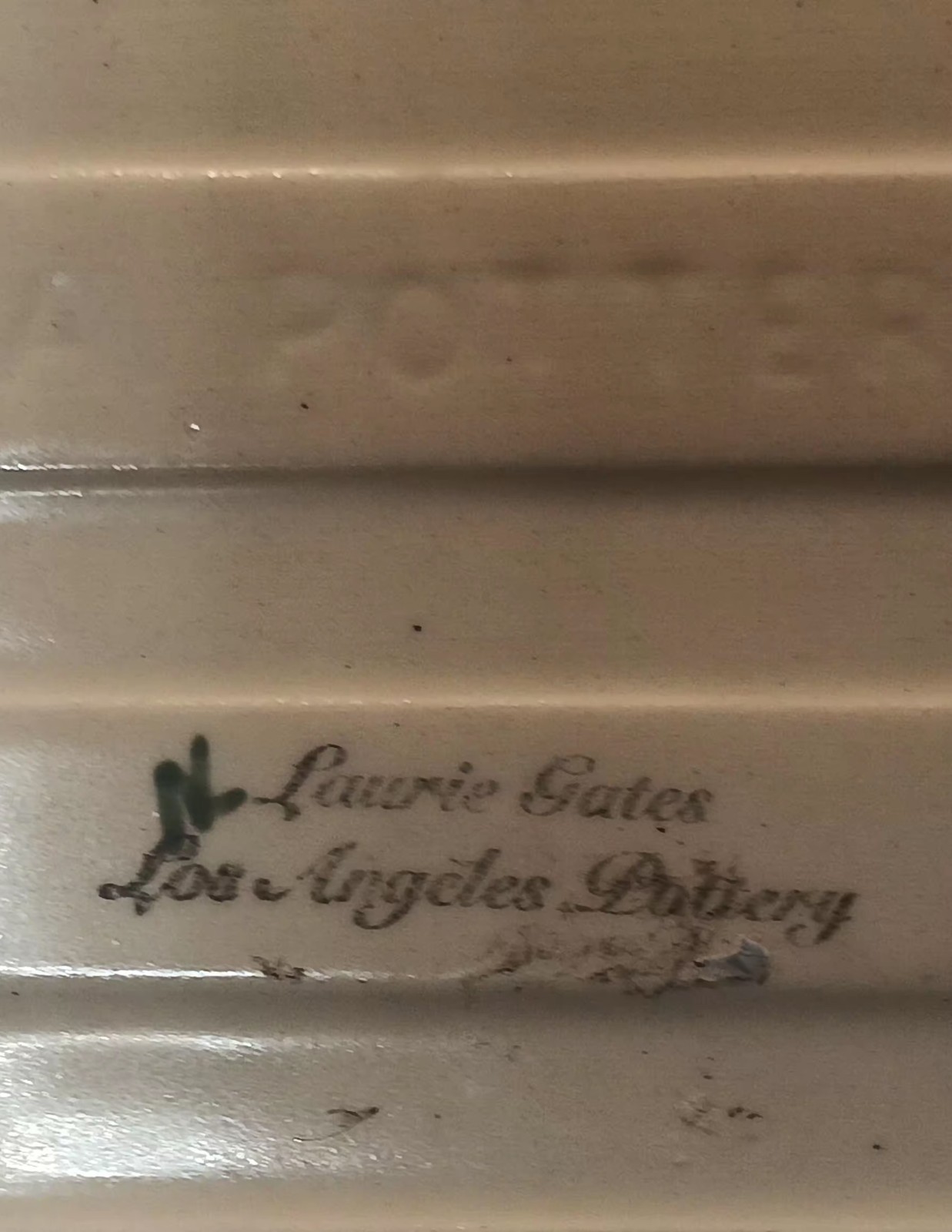 LAURIE GATES Los Angeles Pottery Trivet Tile, Apple, La Pomme 5.75"