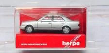 Herpa 031813, Mercedes-Benz E280 4-Door Sedan, Metallic Silver, 1/87 HO Scale