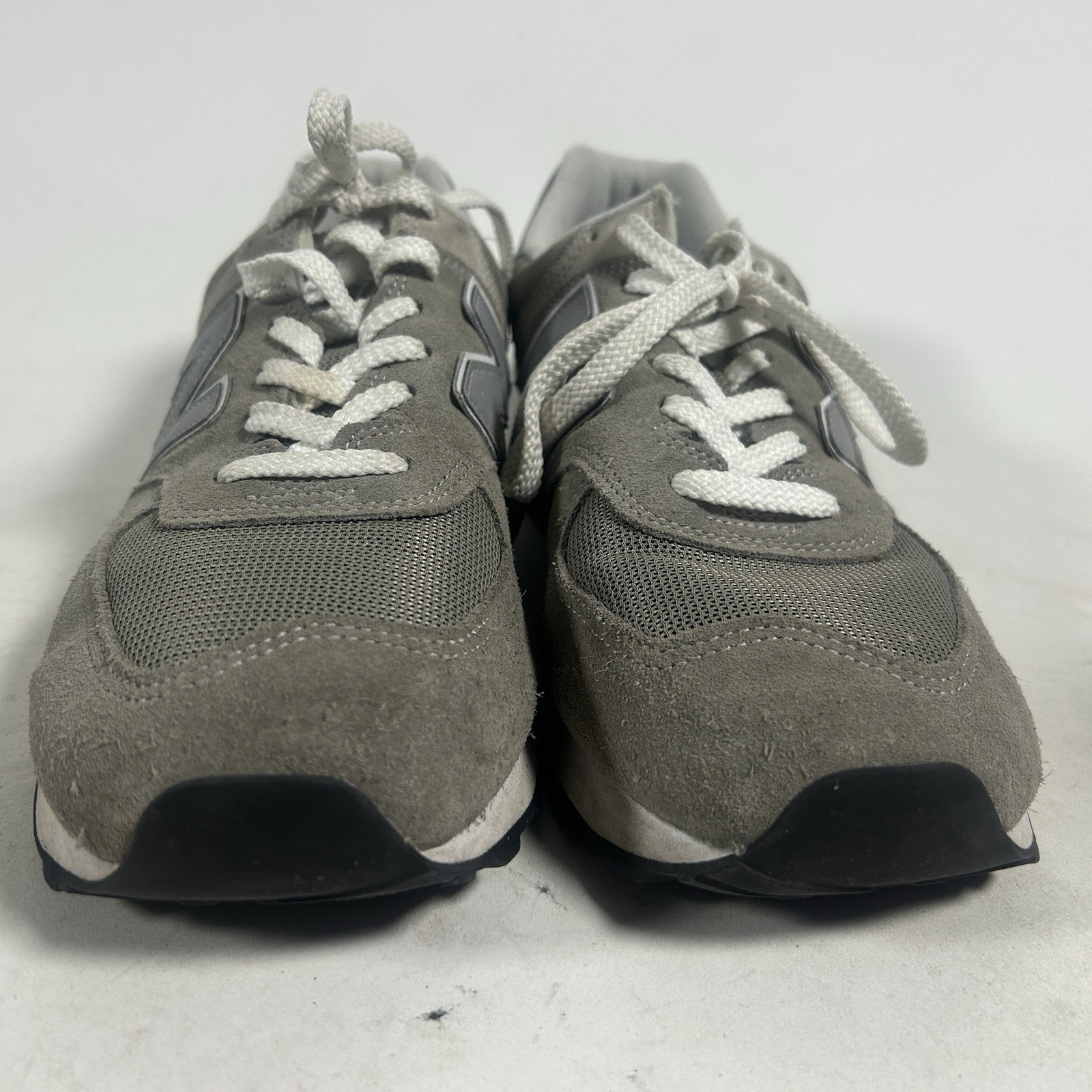 New Balance Classic 574 Casual Walking Shoes Grey Men’s Size 12 D ML574EVG thumbnail 4