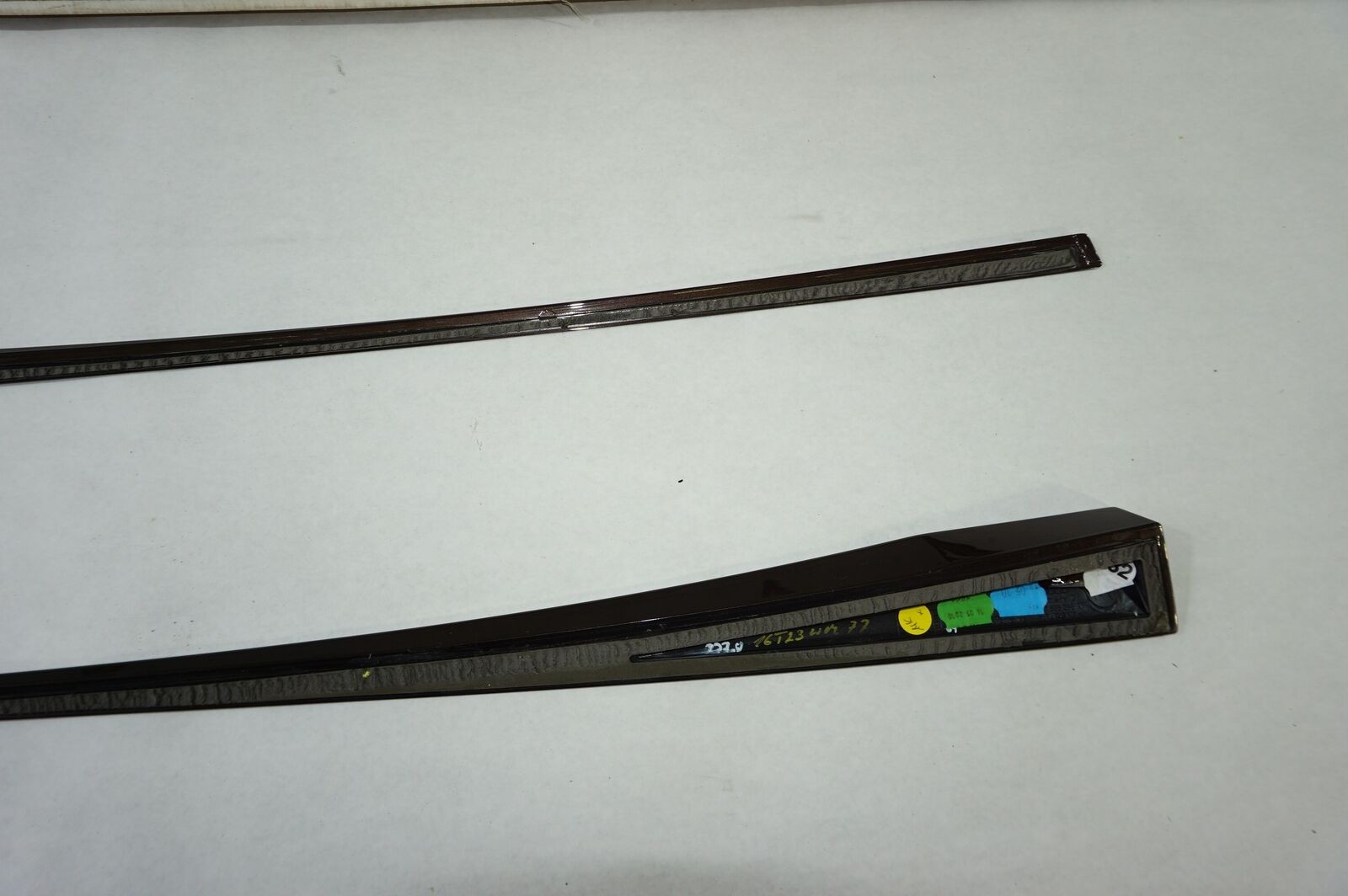 Audi R8 Spyder 2011-2015 Door panel molding P/N 427853267C