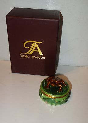 TAYLOR AVEDON METAL TRINKET BOX GREEN ENAMELED WITH CRYSTALS new $140