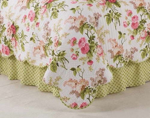 Waverly Emmas Garden Modern Farmhouse Floral 4-Piece Reversible Quilt Bedspre... - Picture 3 of 3