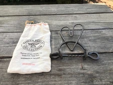 Iron Heart Tucker-Jones House 1981 Wrought Iron Tavern Puzzle