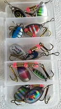 10 x 3g Spinner Fishing Lures,Salmon Pike Trout,Comes In Clear Plastic Case.