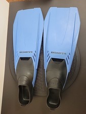 US Divers Pacifica Snorkeling Fins Adult M, Size: 6 - 8.5 40 - 41 Made in USA