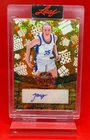 Toby Fournier 🏀2025 Leaf🎄 Happy Holidays  ✍️Autograph 1/1 Gold..