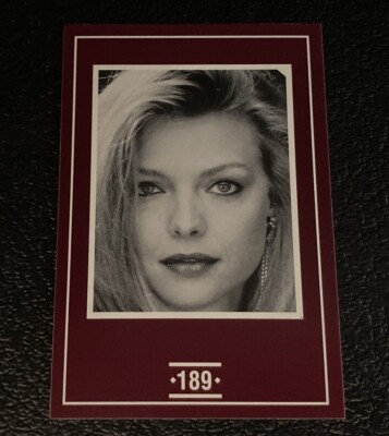 Michelle Pfeiffer 1991 Face To Face Guessing Game Trivia Card Catwoman Scarface