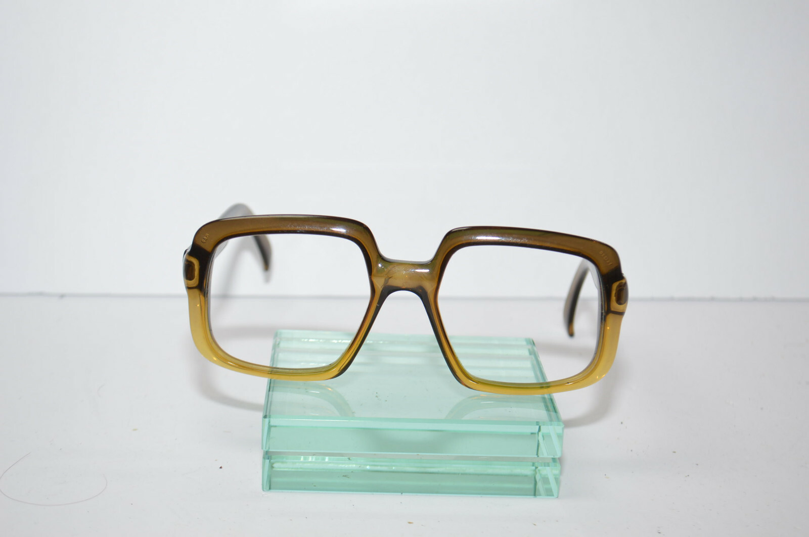 Vintage OPTYL KCO Sunglass/Eyeglass Frames 54[]20-140MM 5 1/2
