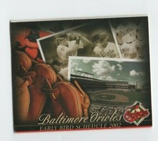 2002 BALTIMORE ORIOLES POCKET SCHEDULE (EARLY BIRD) SPONSORED BY GIANT FOOD