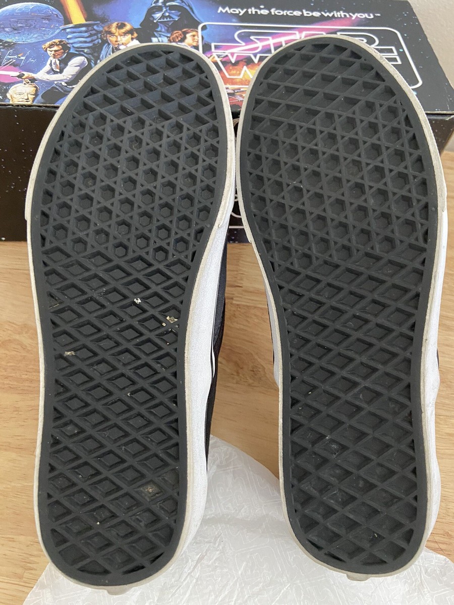 Vans Classic Slip on Star Wars Saber Fight Black Sneakers  display picture 1