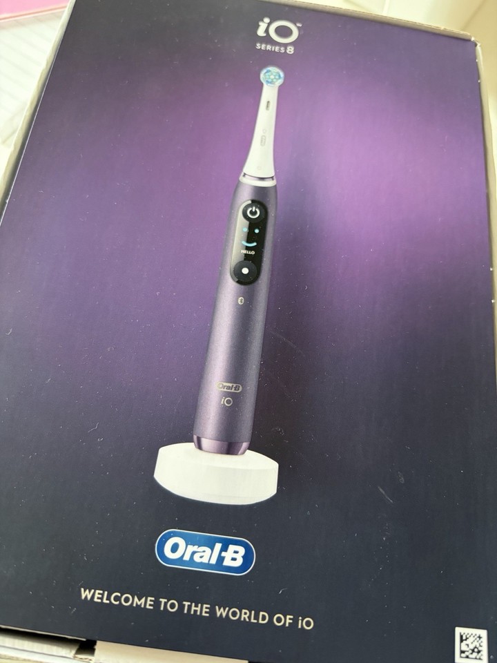 Oral-B iO Series 8 Limited Edition Metallic Purple Electric Bluetooth Toothbrush