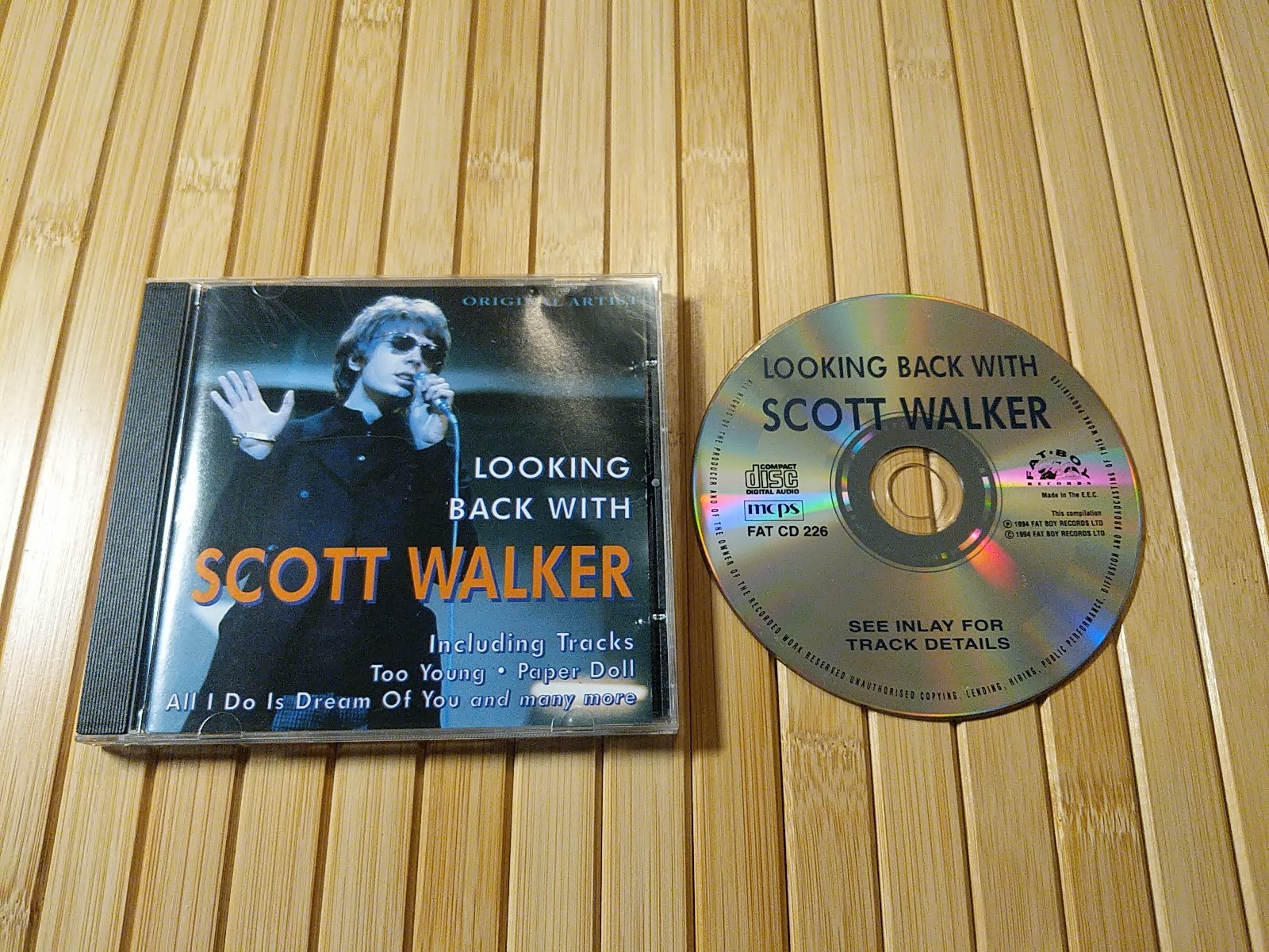 Scoot Walker - Looking Back CD Album 1994 In Very Good Condition