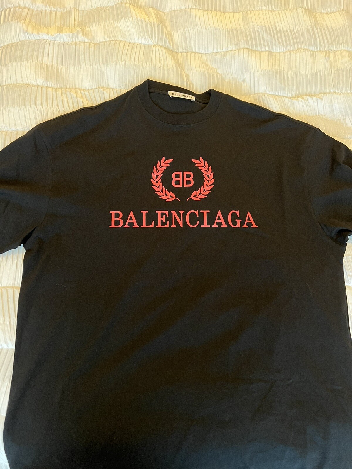 balenciaga t shirt |